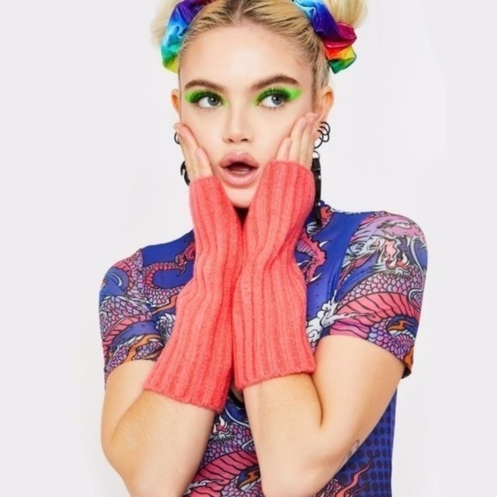 Free People Outside The lInes Tan Arm Warmers